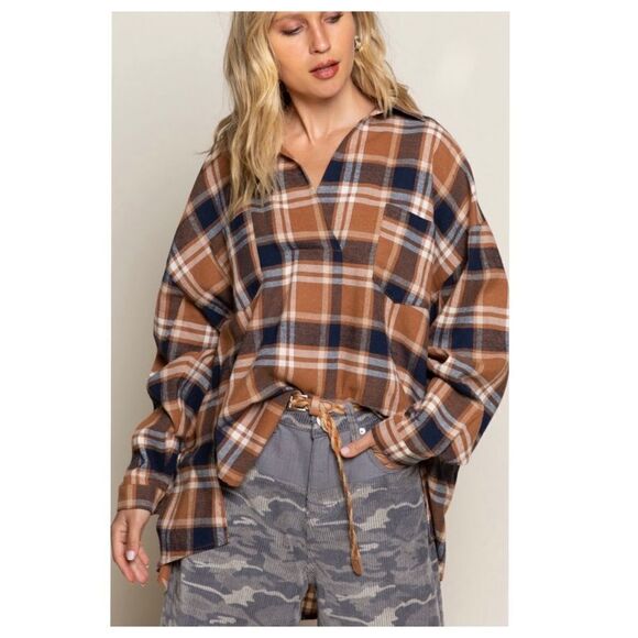 𝅺pol Plaid Soft Shirt Featuring relaxed fit and half overlay front with collar - Picture 2 of 9